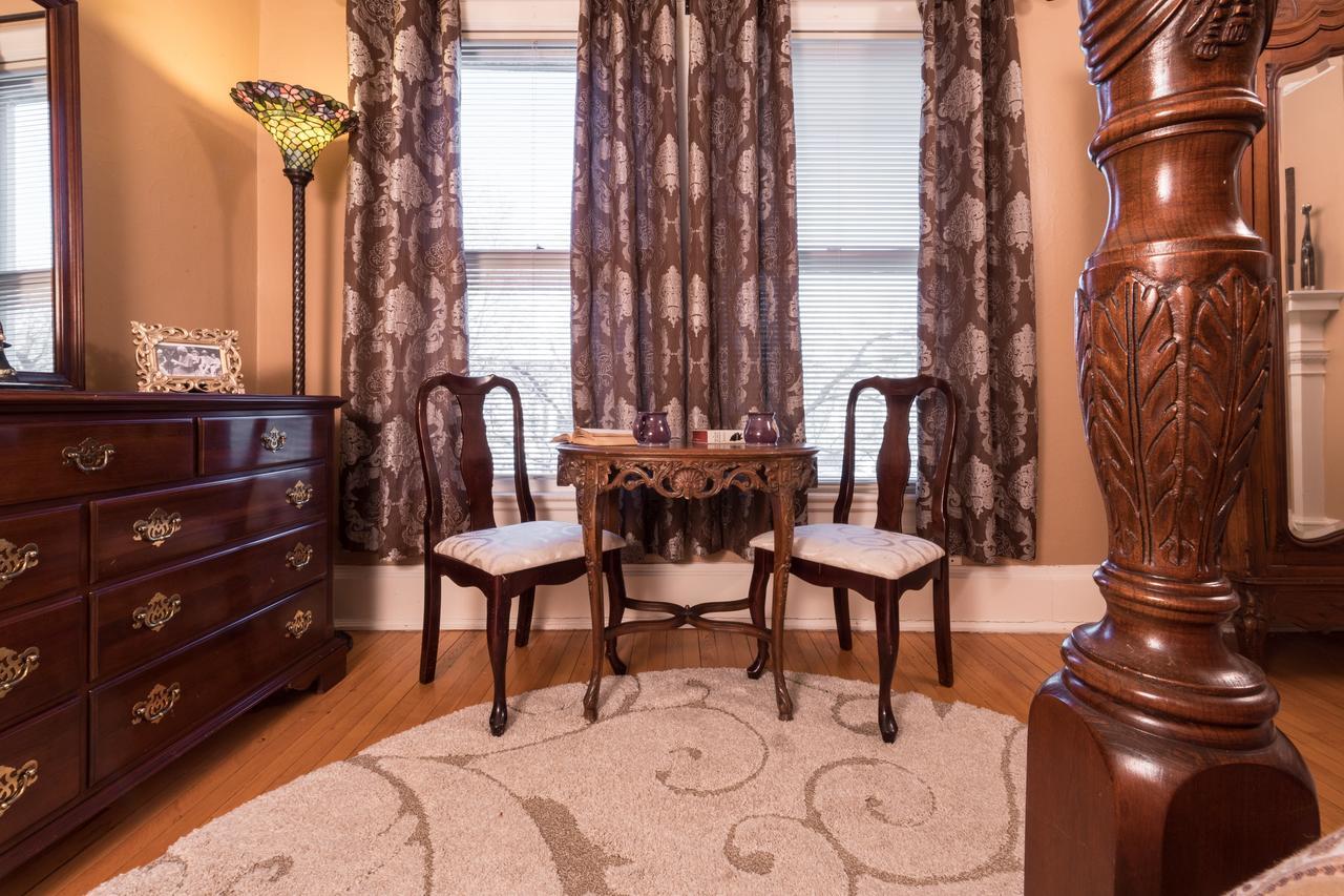 Ringling House Bed & Breakfast 배러부 외부 사진