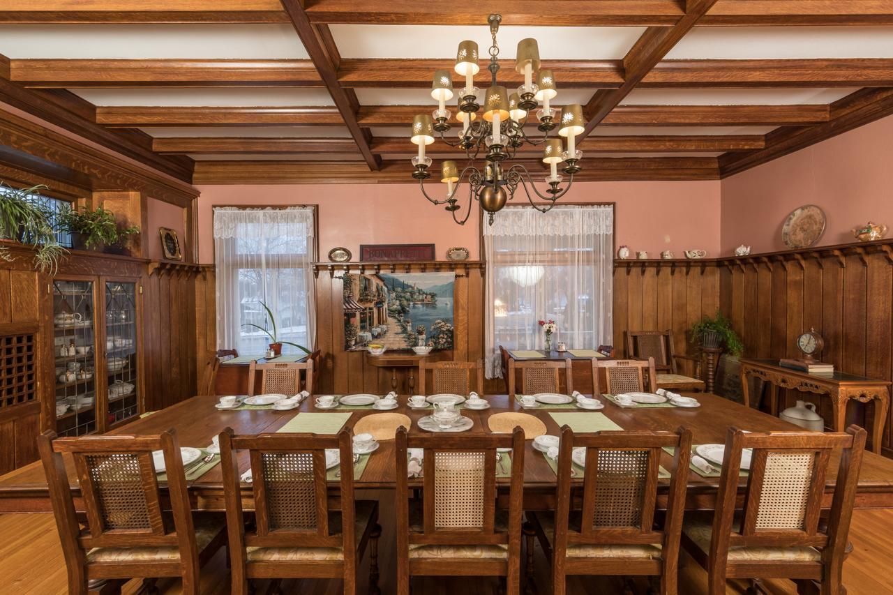 Ringling House Bed & Breakfast 배러부 외부 사진