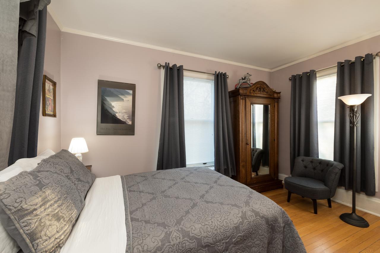 Ringling House Bed & Breakfast 배러부 외부 사진