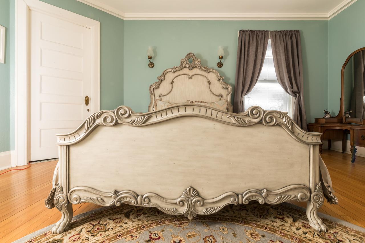 Ringling House Bed & Breakfast 배러부 외부 사진