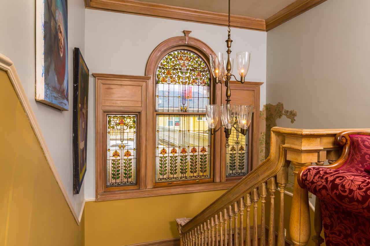 Ringling House Bed & Breakfast 배러부 외부 사진