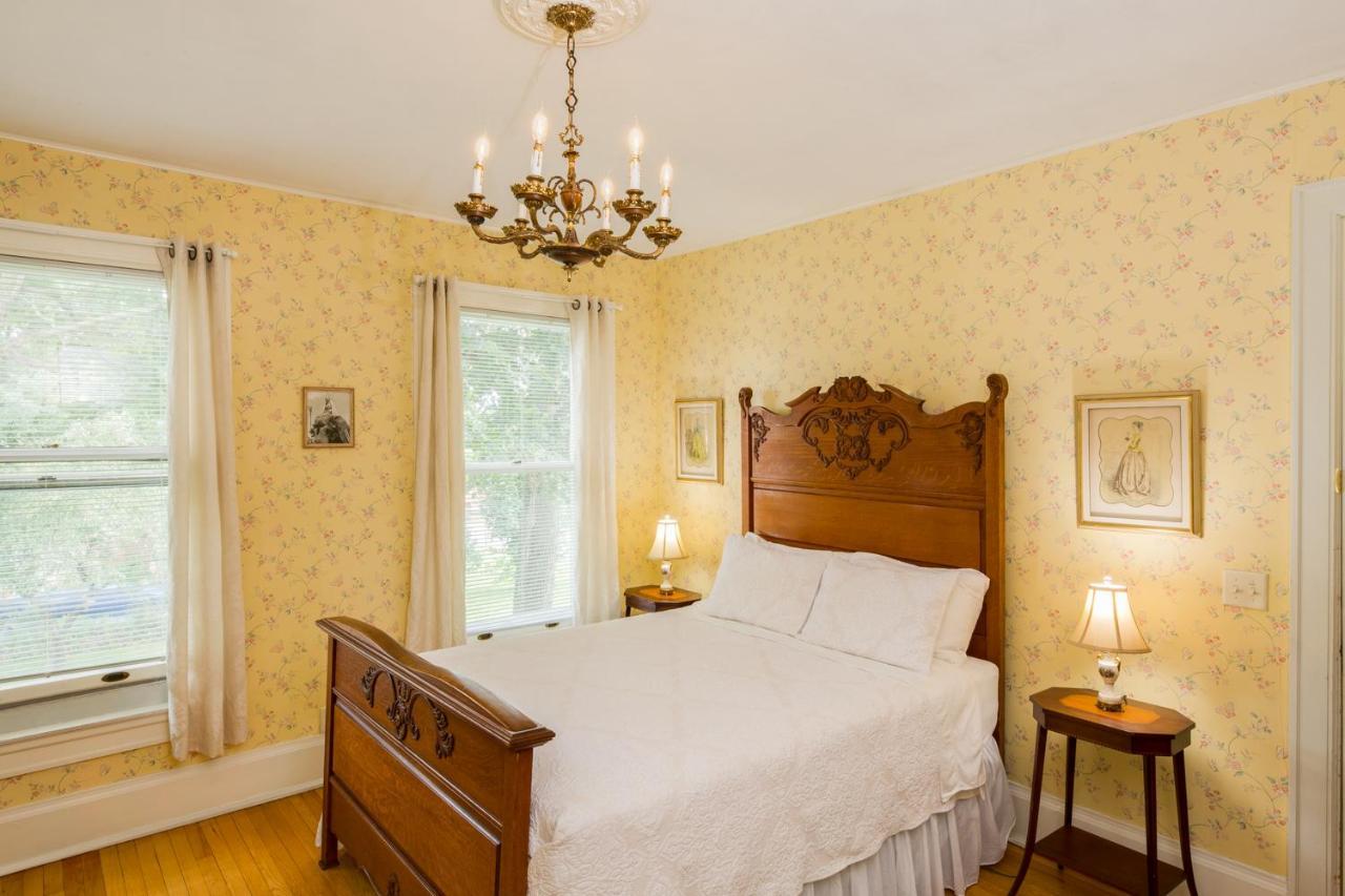 Ringling House Bed & Breakfast 배러부 외부 사진