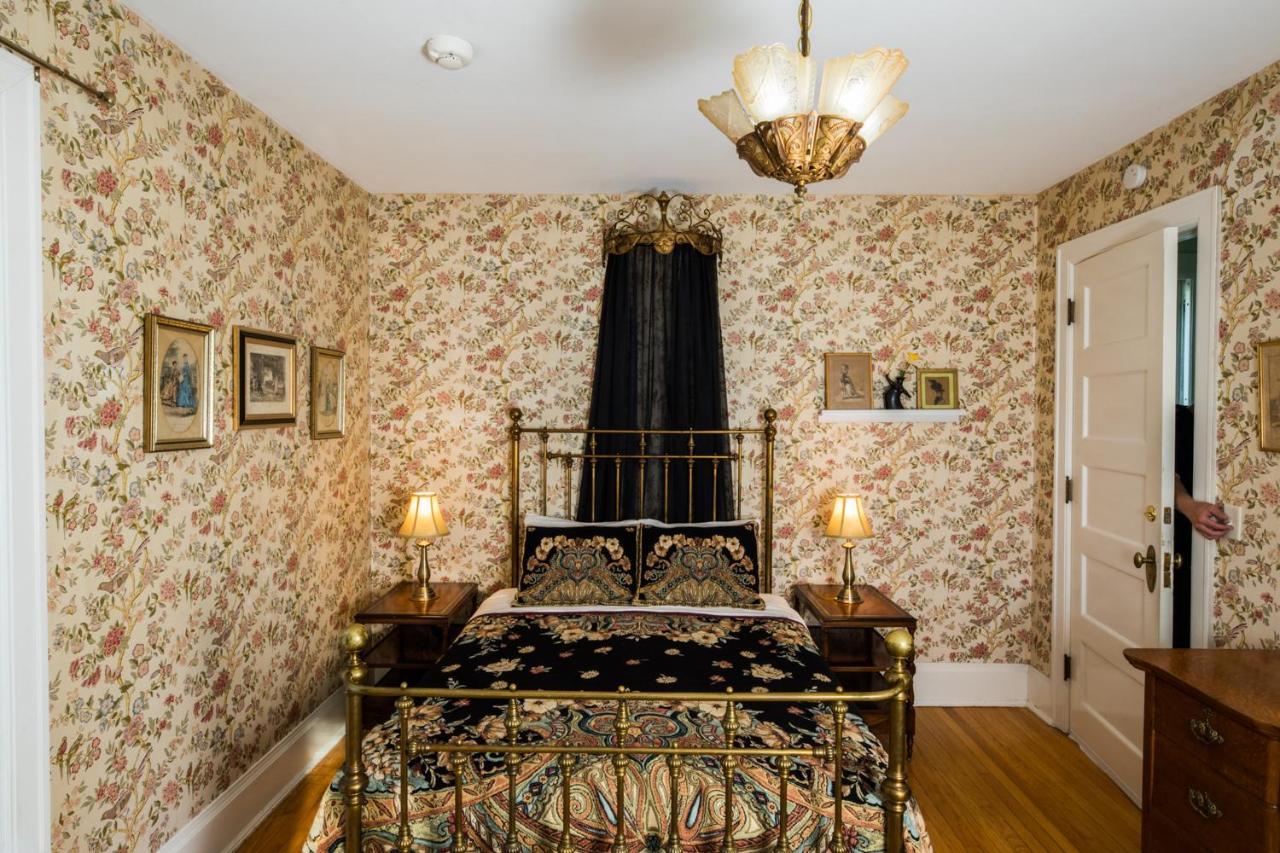 Ringling House Bed & Breakfast 배러부 외부 사진
